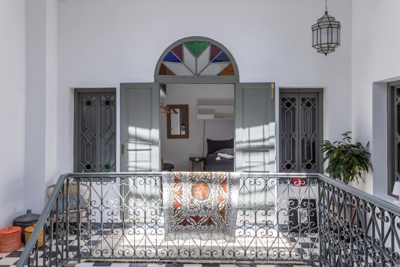 Riad Dar-tus Tangier Bagian luar foto